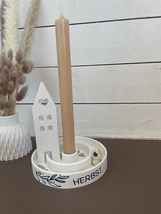 Kerzenhalter mit Haus